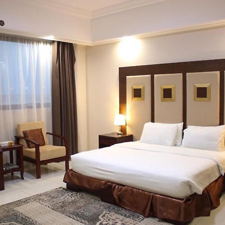 Dolphin Beach Resort Yanbu Exteriér fotografie