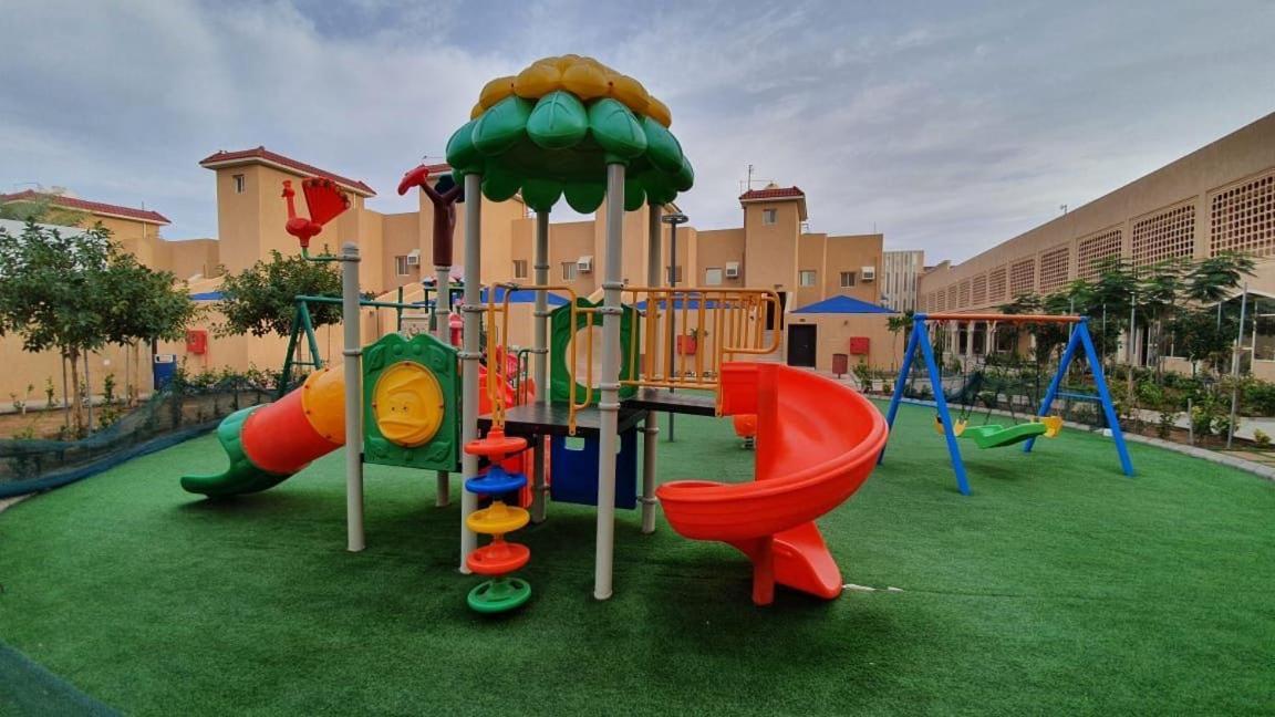 Dolphin Beach Resort Yanbu Exteriér fotografie