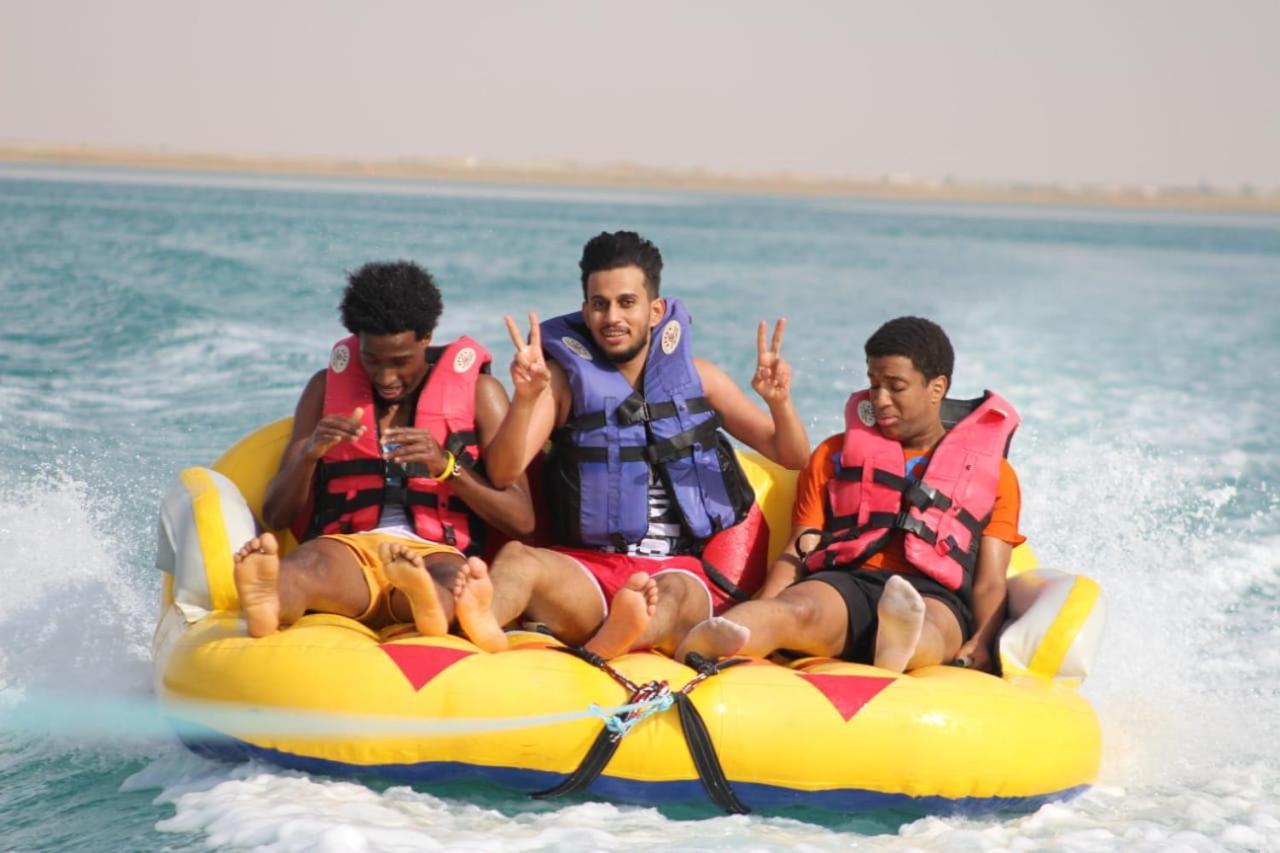 Dolphin Beach Resort Yanbu Exteriér fotografie